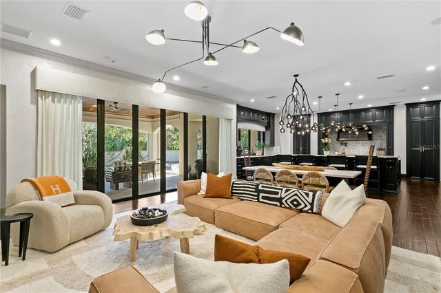 4518 W ROSEMERE ROAD, Tampa, FL 33609