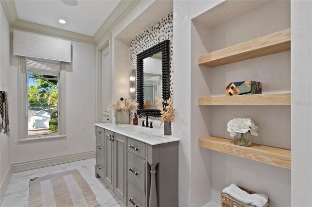 4518 W ROSEMERE ROAD, Tampa, FL 33609