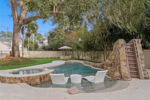 4518 W ROSEMERE ROAD, Tampa, FL 33609