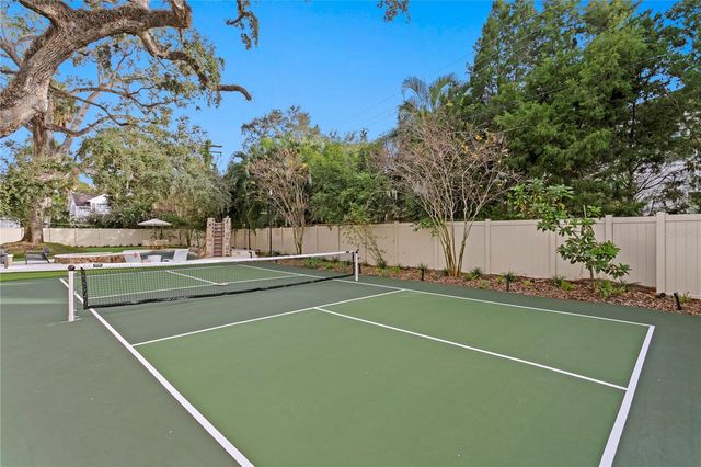 4518 W ROSEMERE ROAD, Tampa, FL 33609