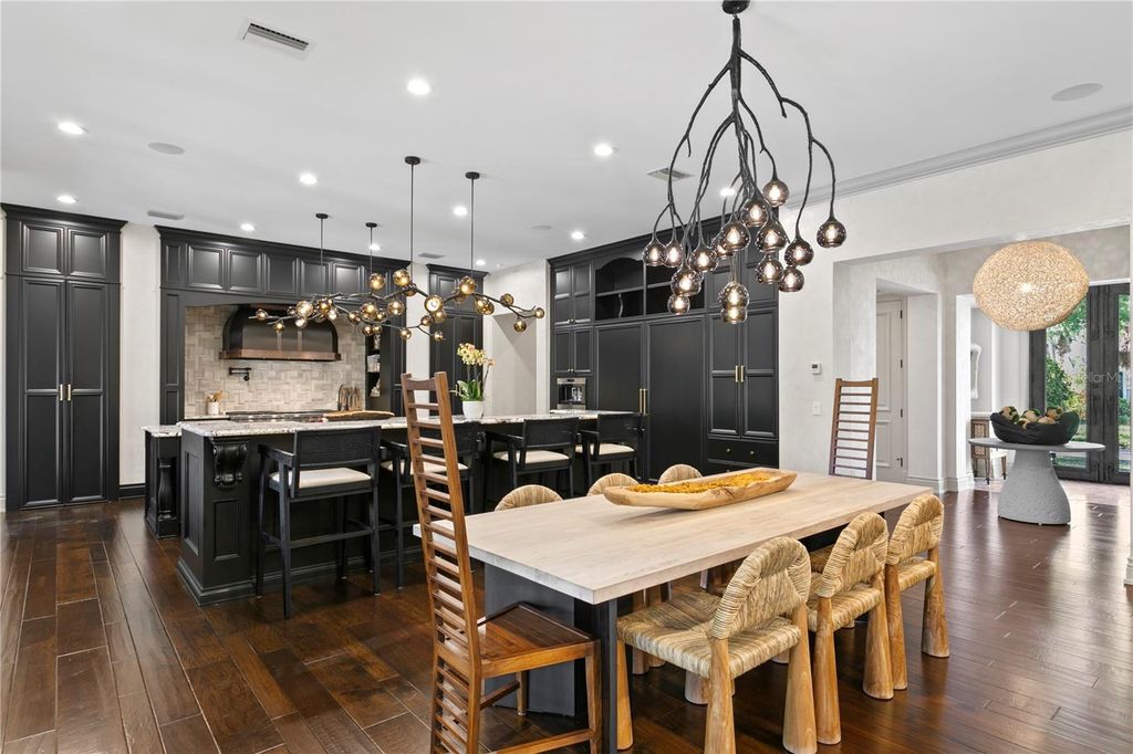 Image 17 of property listing at 4518 W ROSEMERE ROAD, Tampa, FL 33609