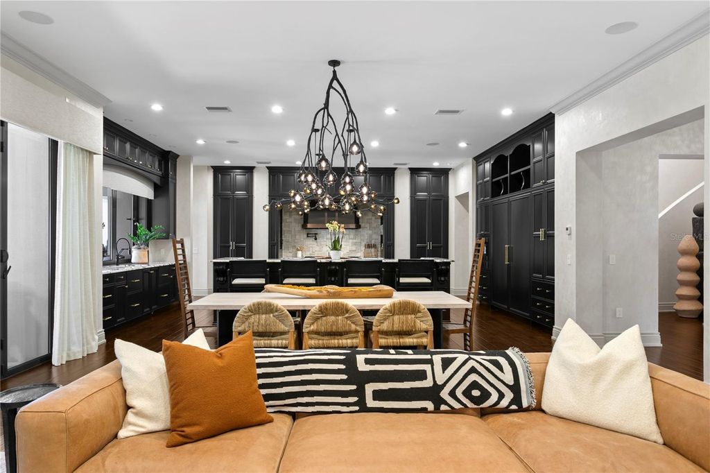 Image 19 of property listing at 4518 W ROSEMERE ROAD, Tampa, FL 33609