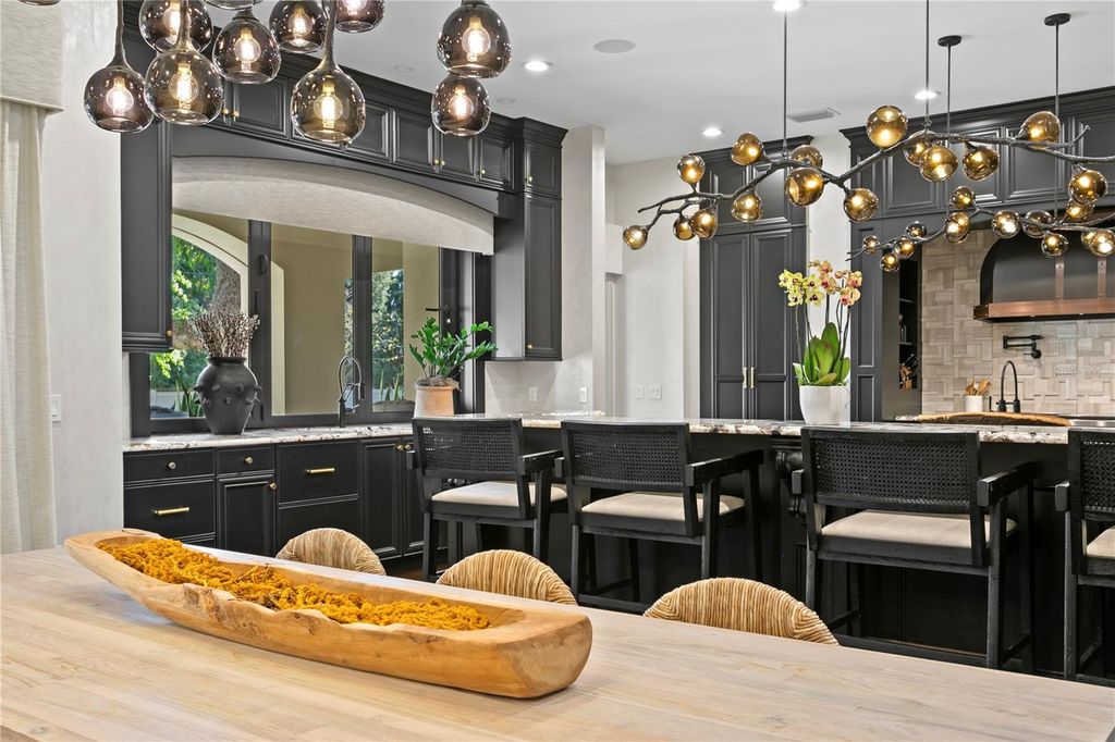 Image 20 of property listing at 4518 W ROSEMERE ROAD, Tampa, FL 33609