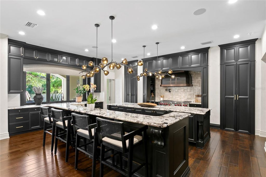 Image 21 of property listing at 4518 W ROSEMERE ROAD, Tampa, FL 33609