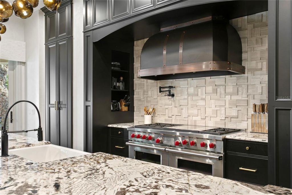 Image 25 of property listing at 4518 W ROSEMERE ROAD, Tampa, FL 33609