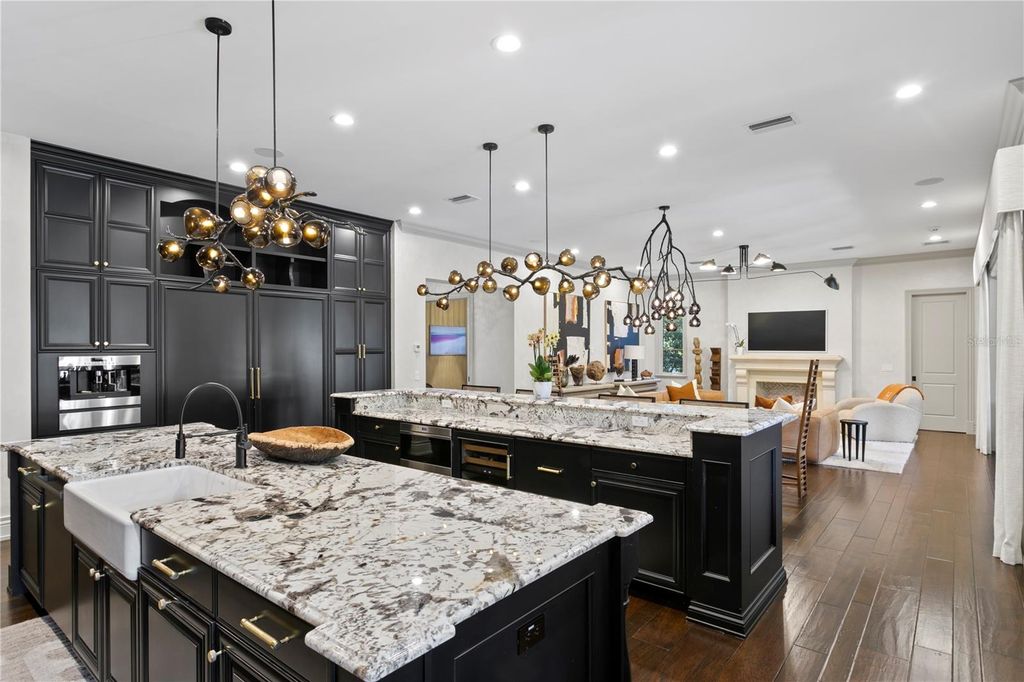 Image 26 of property listing at 4518 W ROSEMERE ROAD, Tampa, FL 33609