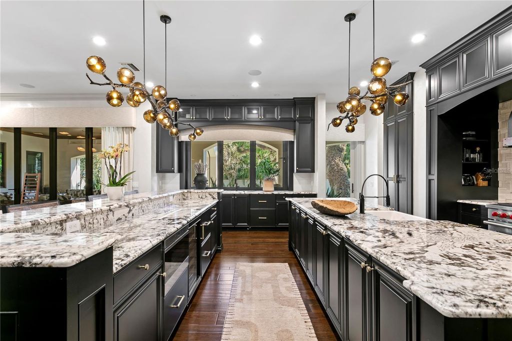 Image 28 of property listing at 4518 W ROSEMERE ROAD, Tampa, FL 33609