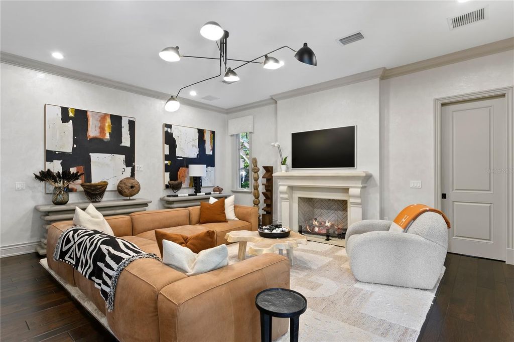 Image 31 of property listing at 4518 W ROSEMERE ROAD, Tampa, FL 33609