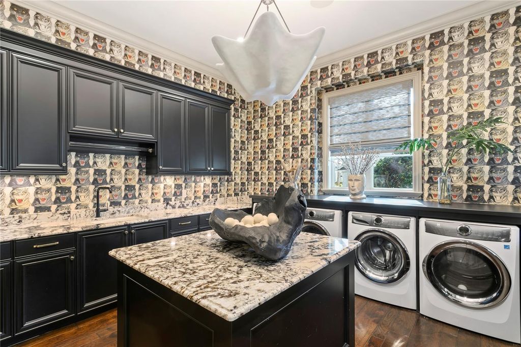 Image 41 of property listing at 4518 W ROSEMERE ROAD, Tampa, FL 33609