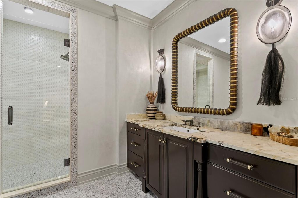 Image 48 of property listing at 4518 W ROSEMERE ROAD, Tampa, FL 33609