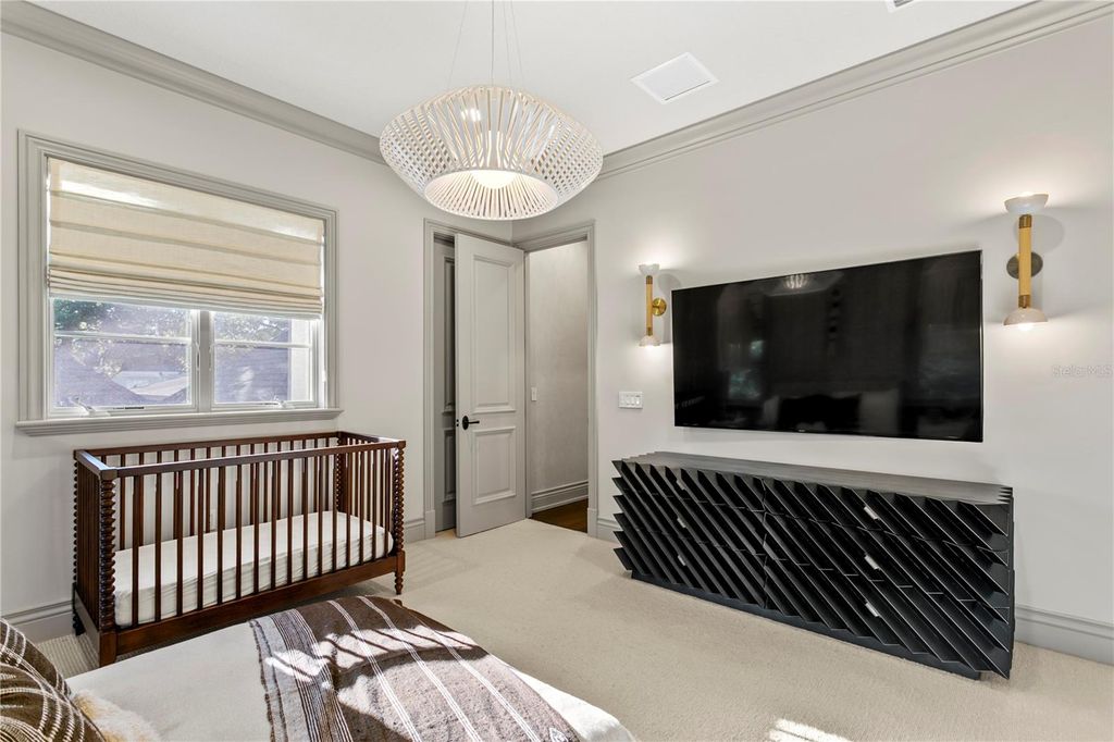 Image 56 of property listing at 4518 W ROSEMERE ROAD, Tampa, FL 33609