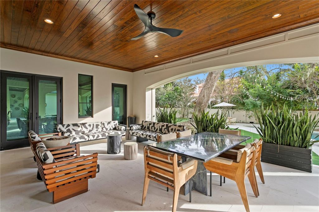 Image 73 of property listing at 4518 W ROSEMERE ROAD, Tampa, FL 33609