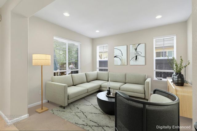 2133 Greatfield Dr, Roseville, CA 95747