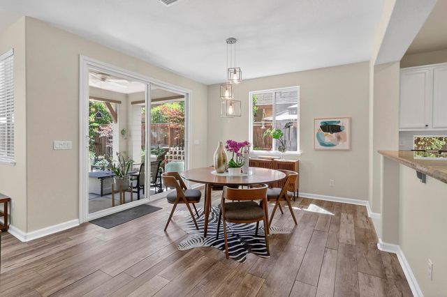2133 Greatfield Dr, Roseville, CA 95747
