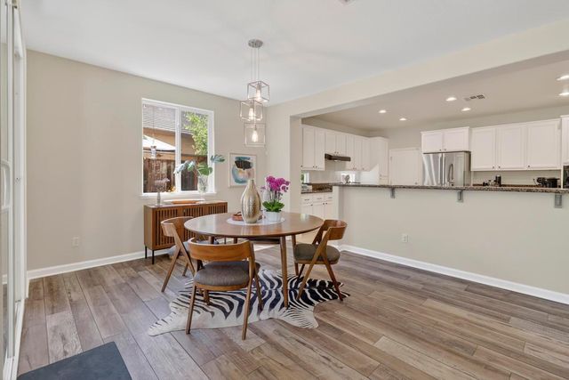 2133 Greatfield Dr, Roseville, CA 95747