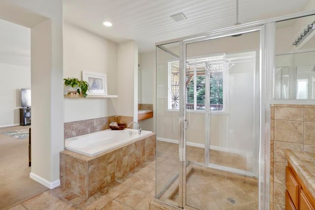 2133 Greatfield Dr, Roseville, CA 95747