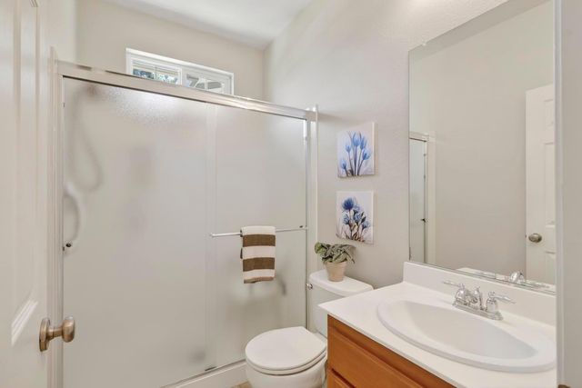 2133 Greatfield Dr, Roseville, CA 95747