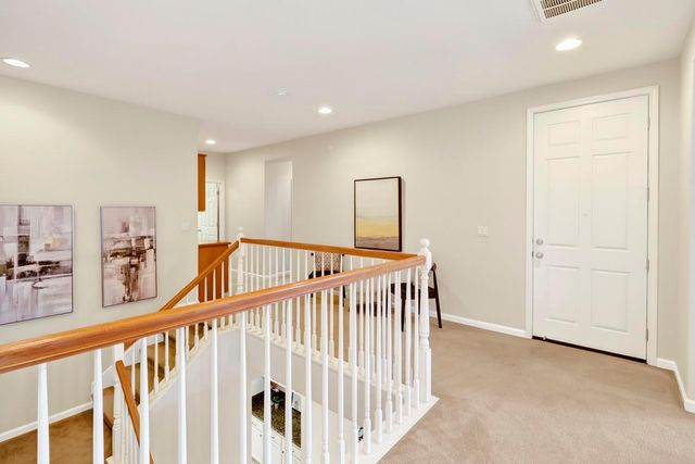 2133 Greatfield Dr, Roseville, CA 95747