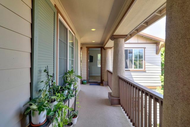 2133 Greatfield Dr, Roseville, CA 95747