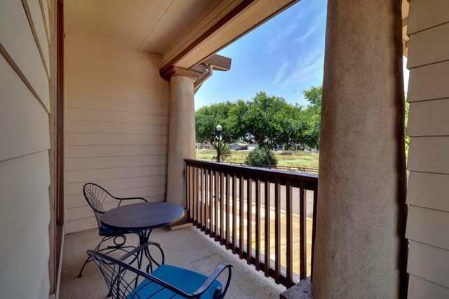 2133 Greatfield Dr, Roseville, CA 95747