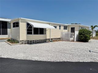 681 MOUNT NEW CASTLE AVENUE NE 673, St Petersburg, FL 33702