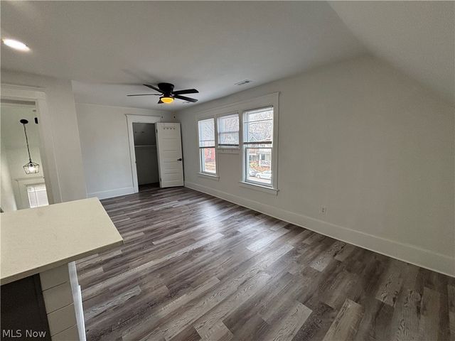 4115 Whitman Avenue UP, Cleveland, OH 44113