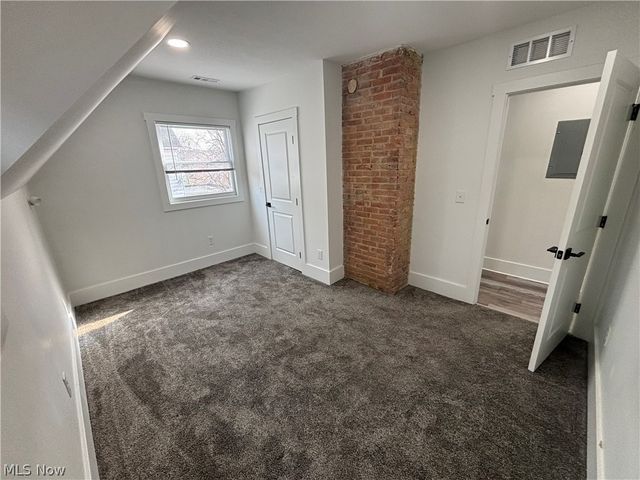 4115 Whitman Avenue UP, Cleveland, OH 44113