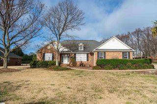 372 W Autumn Ridge Road, Moore, SC 29369