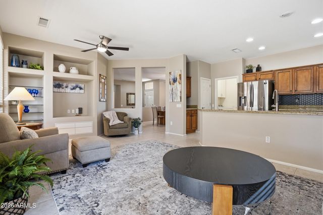 18132 N VILLA BELLA Drive, Surprise, AZ 85374