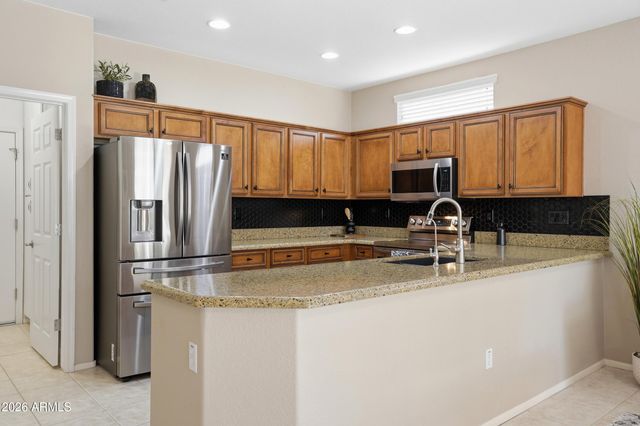 18132 N VILLA BELLA Drive, Surprise, AZ 85374