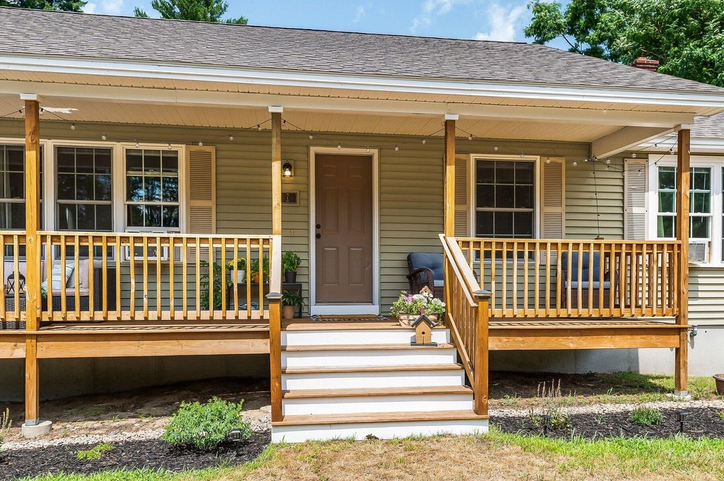 7 Calvins Way, Sanford, ME 04073 — photo 4