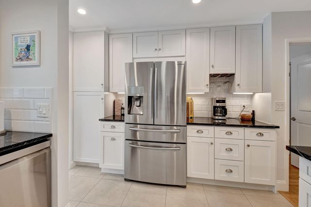 201 Venetian Drive 4, Delray Beach, FL 33483