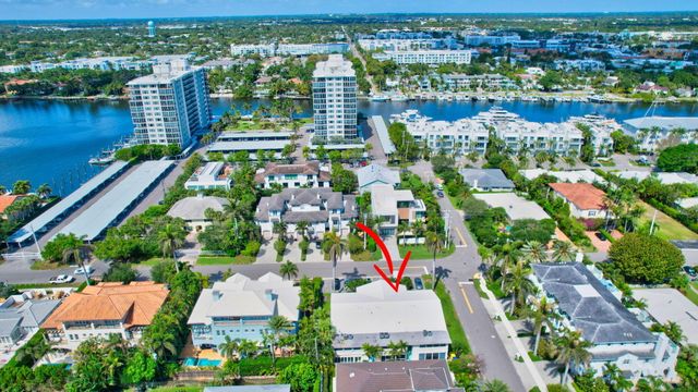 201 Venetian Drive 4, Delray Beach, FL 33483