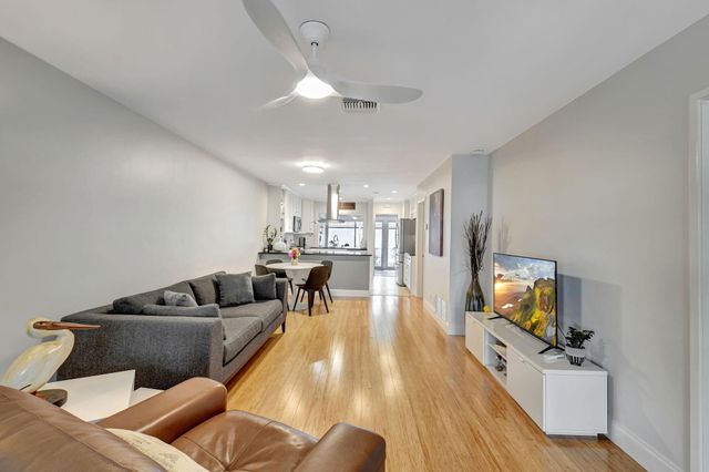 201 Venetian Drive 4, Delray Beach, FL 33483