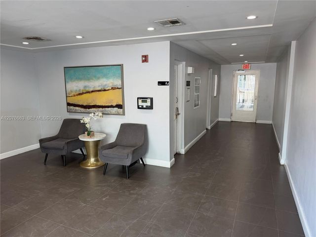 1300 Lincoln Road E705, Miami Beach, FL 33139
