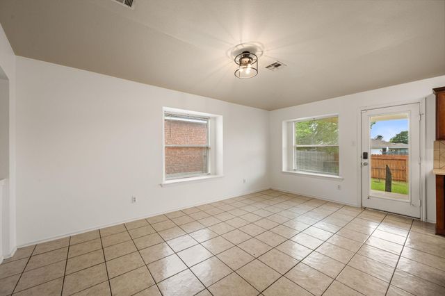 3232 Clinton PL, Round Rock, TX 78665
