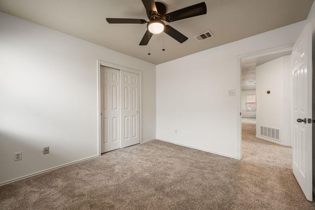 3232 Clinton PL, Round Rock, TX 78665
