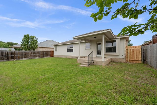 3232 Clinton PL, Round Rock, TX 78665