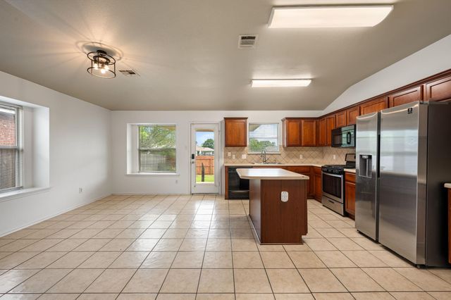 3232 Clinton PL, Round Rock, TX 78665