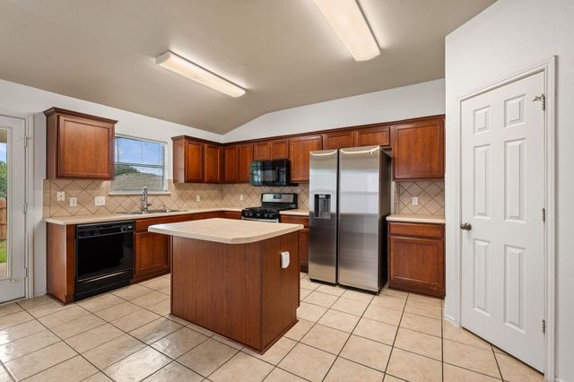 3232 Clinton PL, Round Rock, TX 78665