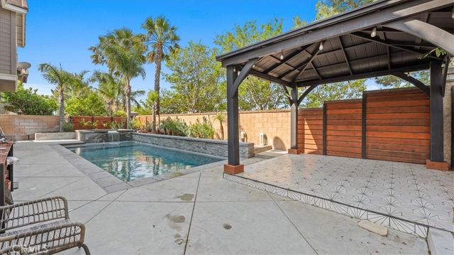 5448 Turin Way, Fontana, CA 92336