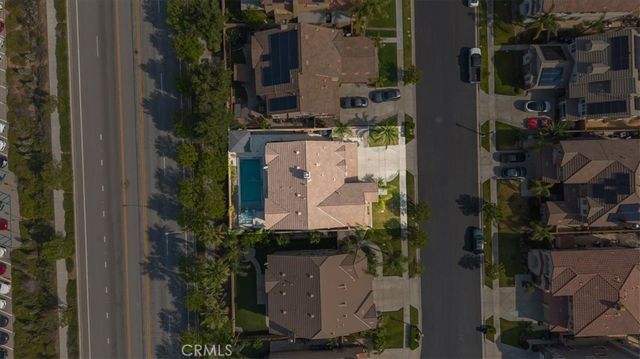 5448 Turin Way, Fontana, CA 92336