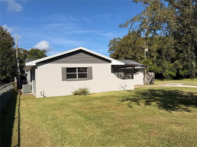 100 TENNESSEE AVENUE, St Cloud, FL 34769