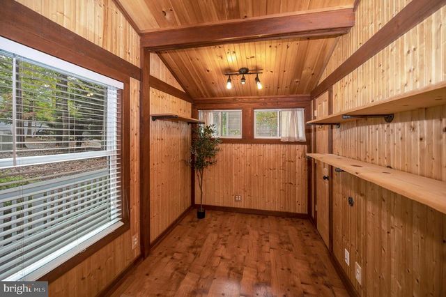 4239 LAKEVIEW PKWY, Locust Grove, VA 22508