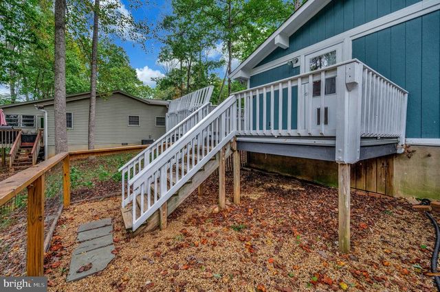 4239 LAKEVIEW PKWY, Locust Grove, VA 22508