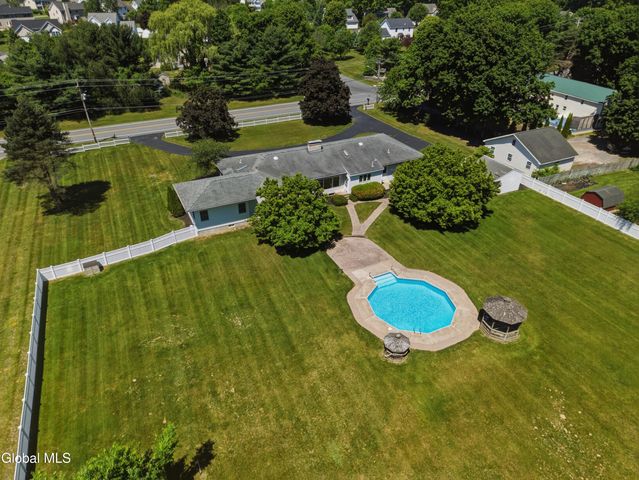 365 Vischer Ferry Road, Clifton Park, NY 12065