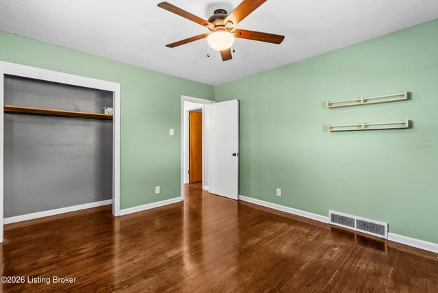 4415 Mann Ave, Louisville, KY 40215