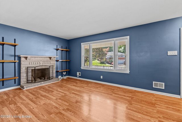 4415 Mann Ave, Louisville, KY 40215