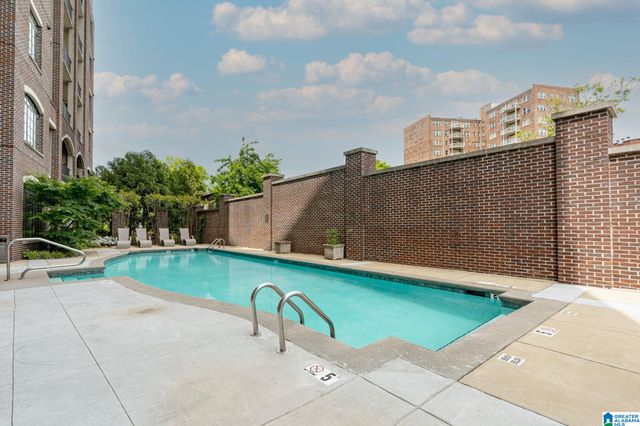 2600 Highland Ave S Apt 102, Birmingham, AL 35205