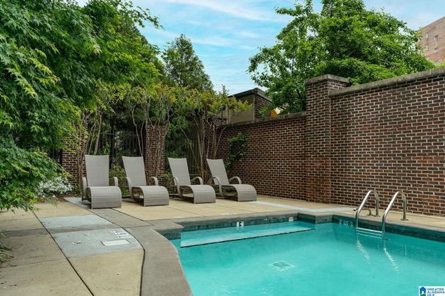 2600 Highland Ave S Apt 102, Birmingham, AL 35205